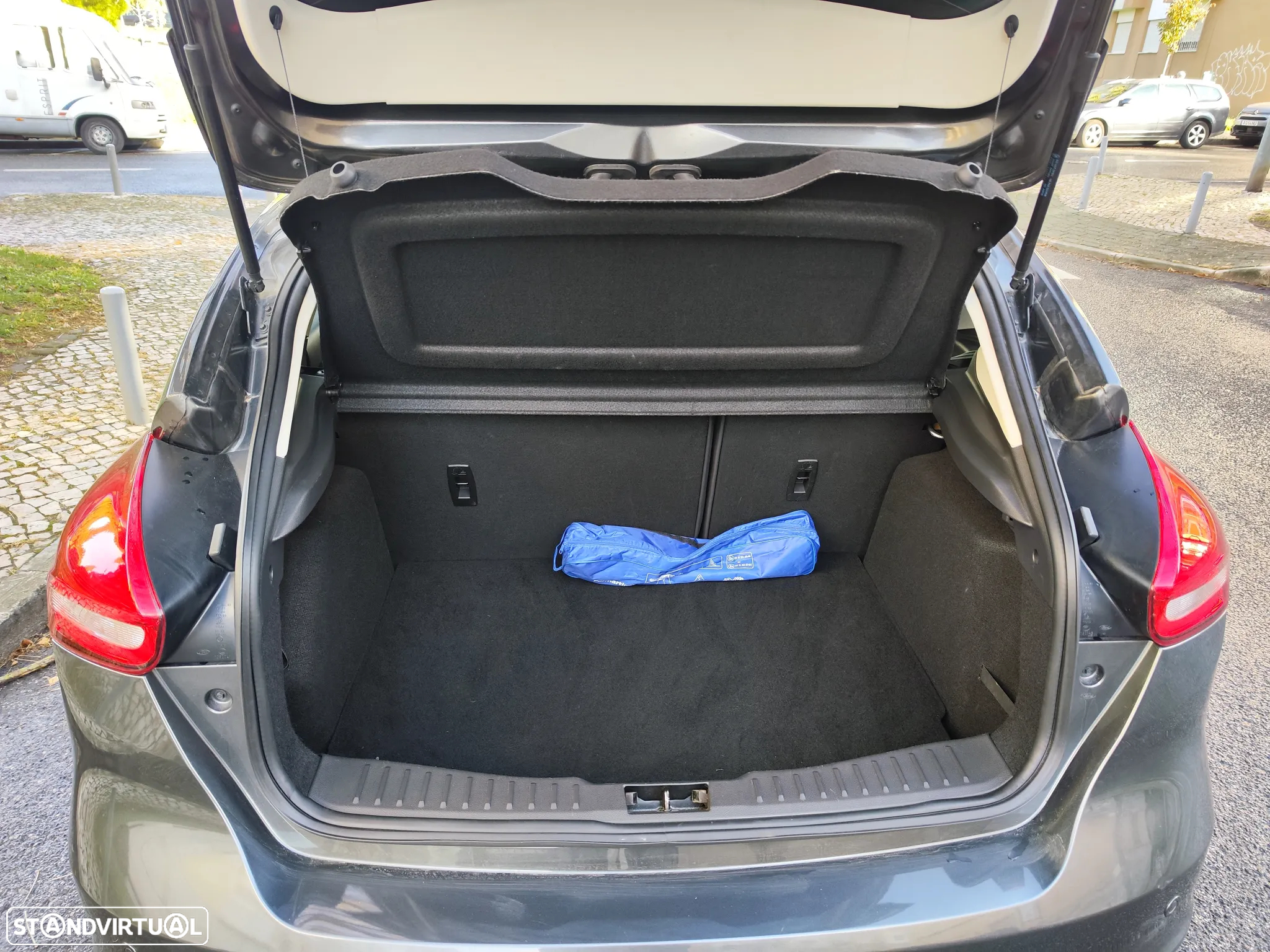 Ford Focus 1.0 SCTi Titanium - 18