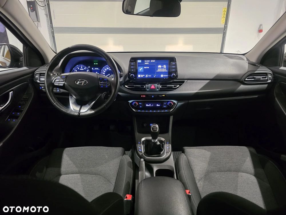 Hyundai i30 1.5 T-GDI 48V Smart - 7