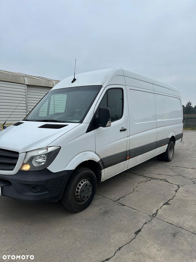 Mercedes-Benz SPRINTER 516 - 1