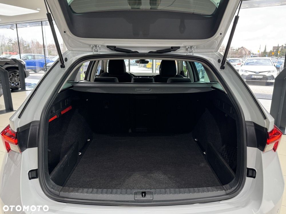 Skoda Octavia 2.0 TDI Ambition DSG - 17