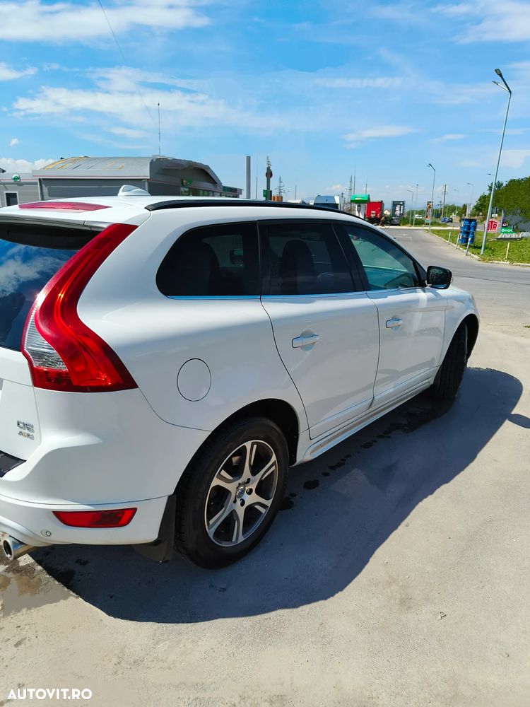 Volvo XC 60 D5 AWD A6 Basic - 5
