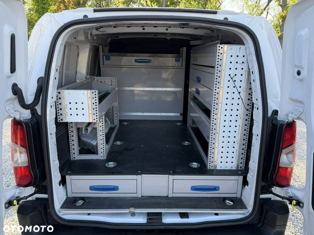 Toyota Proace City - 11