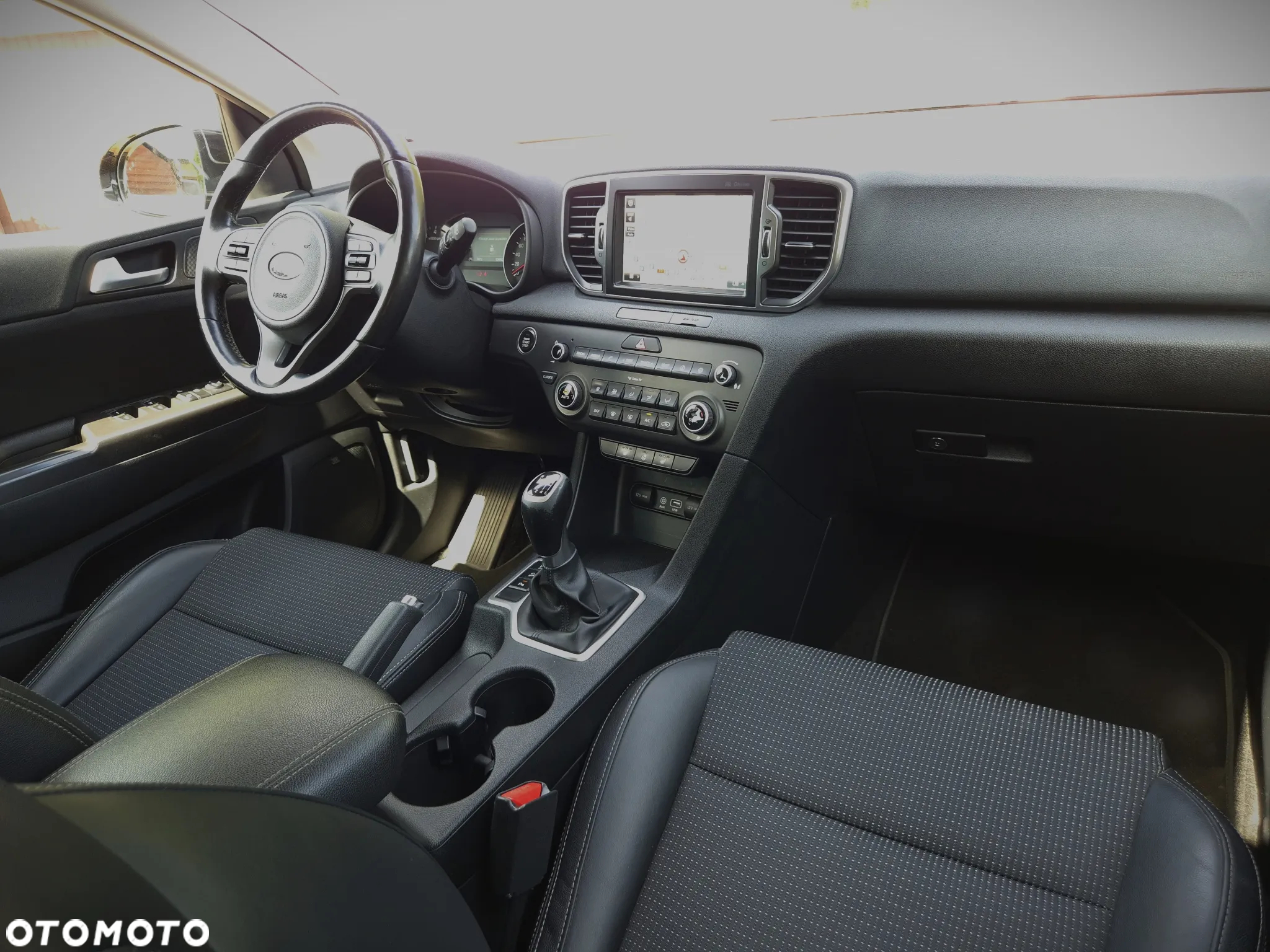 Kia Sportage 1.6 GDI 2WD ISG Spirit - 6
