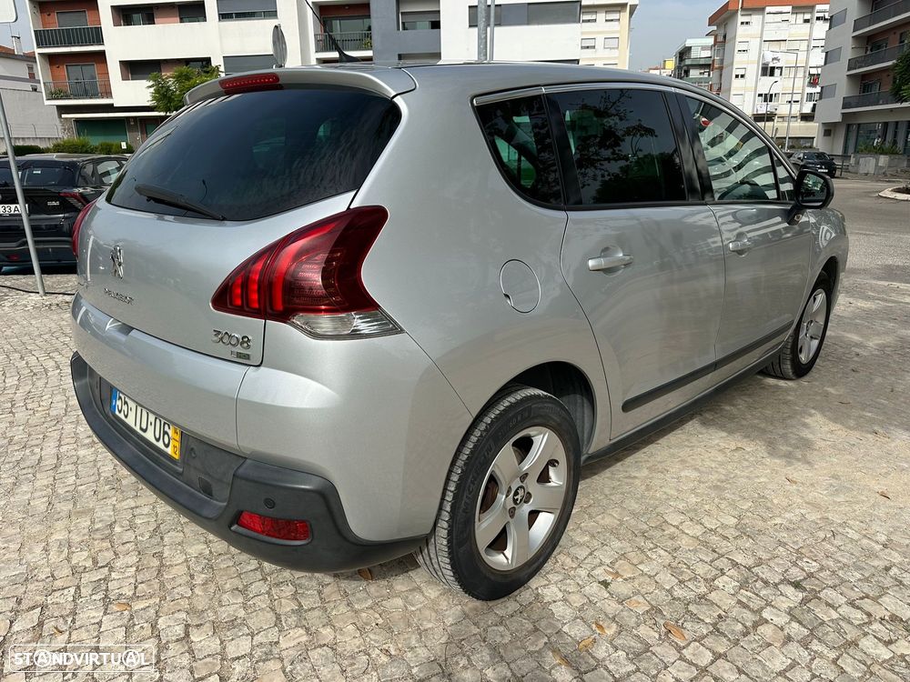 Peugeot 3008 1.6 e-HDi Style 2-Tronic - 12
