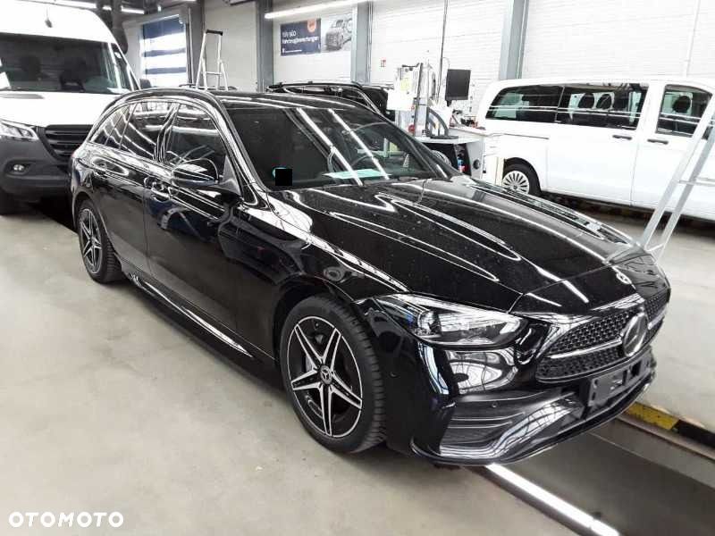 Mercedes-Benz Klasa C 300 de 4Matic 9G-TRONIC AMG Line - 2