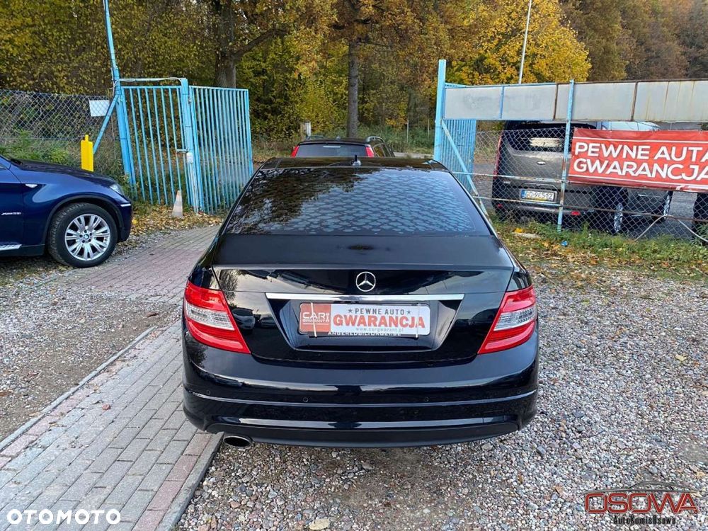 Mercedes-Benz Klasa C 250 CDI 4Matic 7G-TRONIC Avantgarde Edition - 34