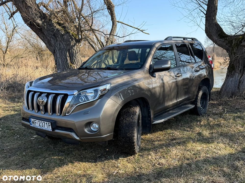 Toyota Land Cruiser - 9