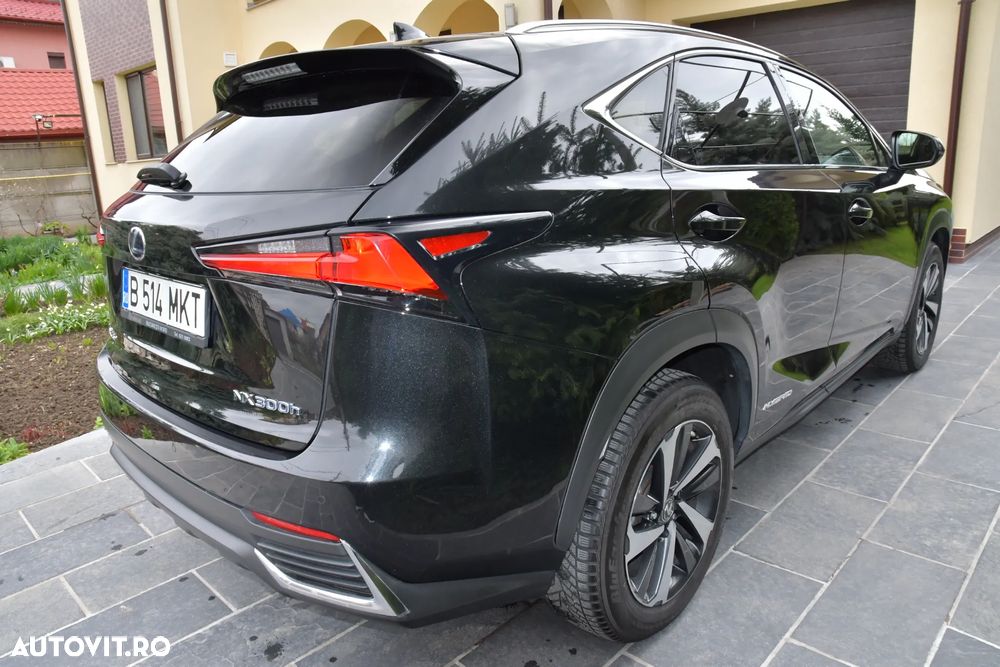 Lexus Seria NX 300h AWD Luxury - 20
