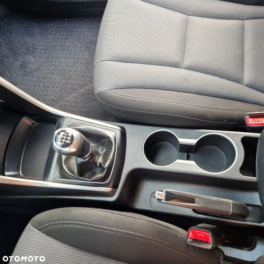 Hyundai i30 1.6 CRDi Premium - 15