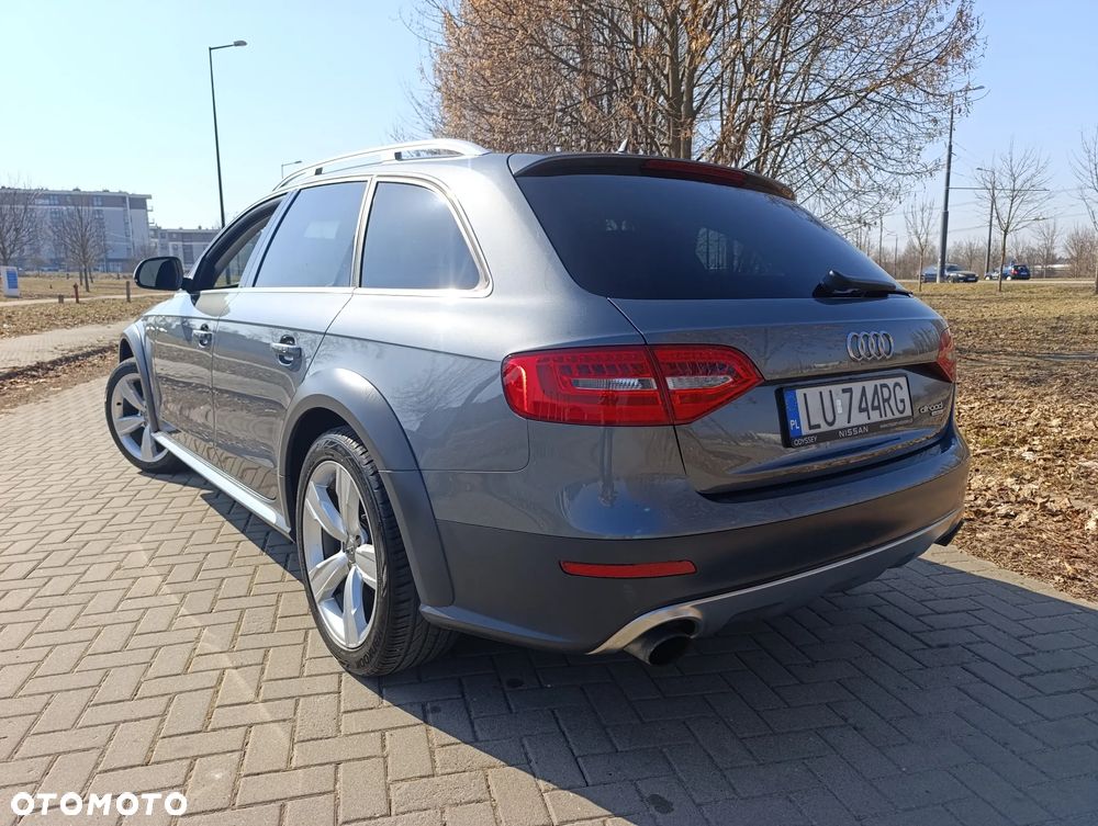 Audi A4 Allroad - 10