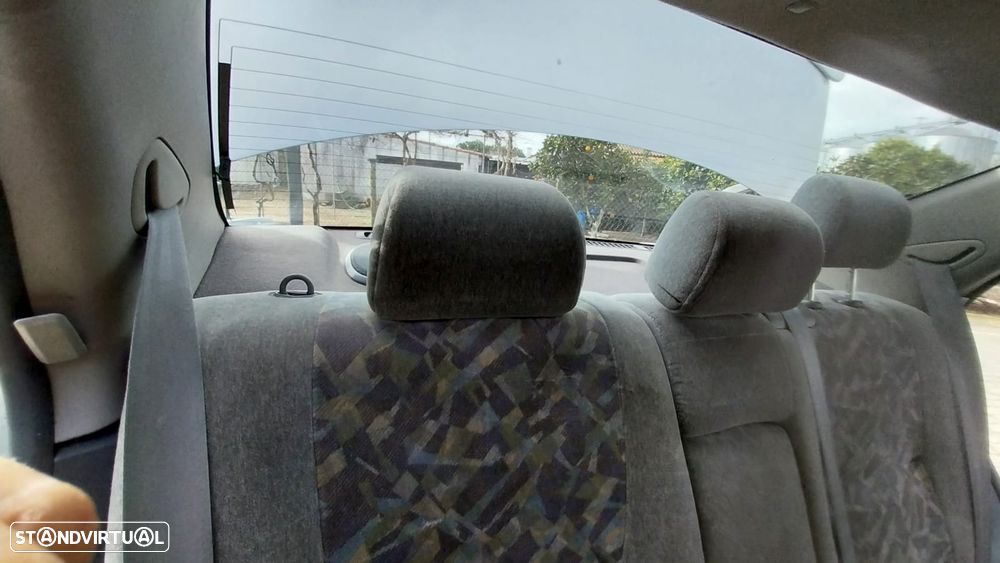 Nissan Almera 1.4 GX+AC - 25