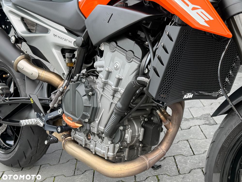 KTM Duke 790 - 19