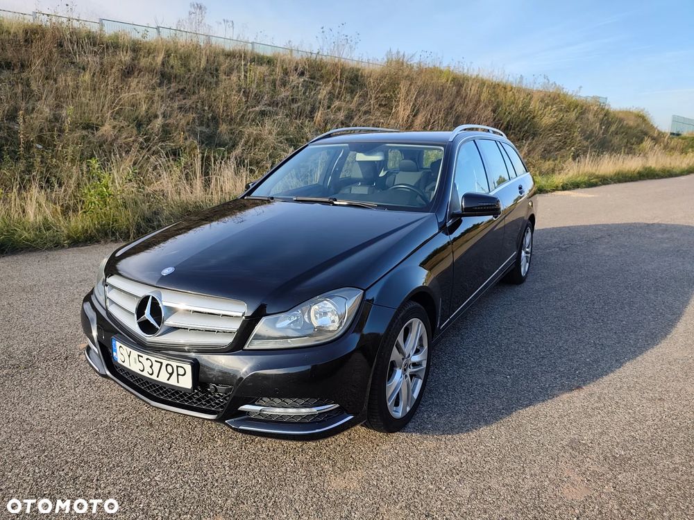 Mercedes-Benz Klasa C 180 CGI BlueEff Avantgarde - 2