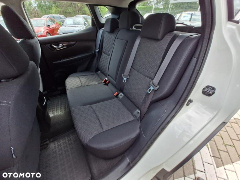 Nissan Qashqai - 13