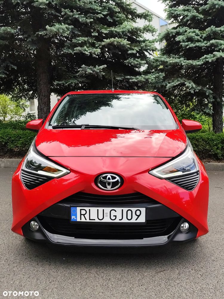 Toyota Aygo 1.0 VVT-i Color Edition - 1