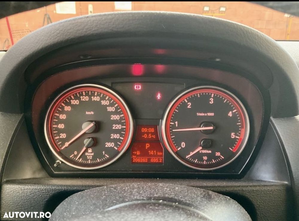 BMW X1 xDrive20d Aut. - 8