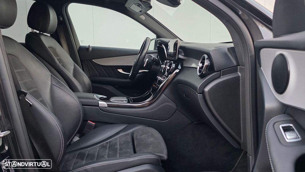Mercedes-Benz GLC 300 - 16