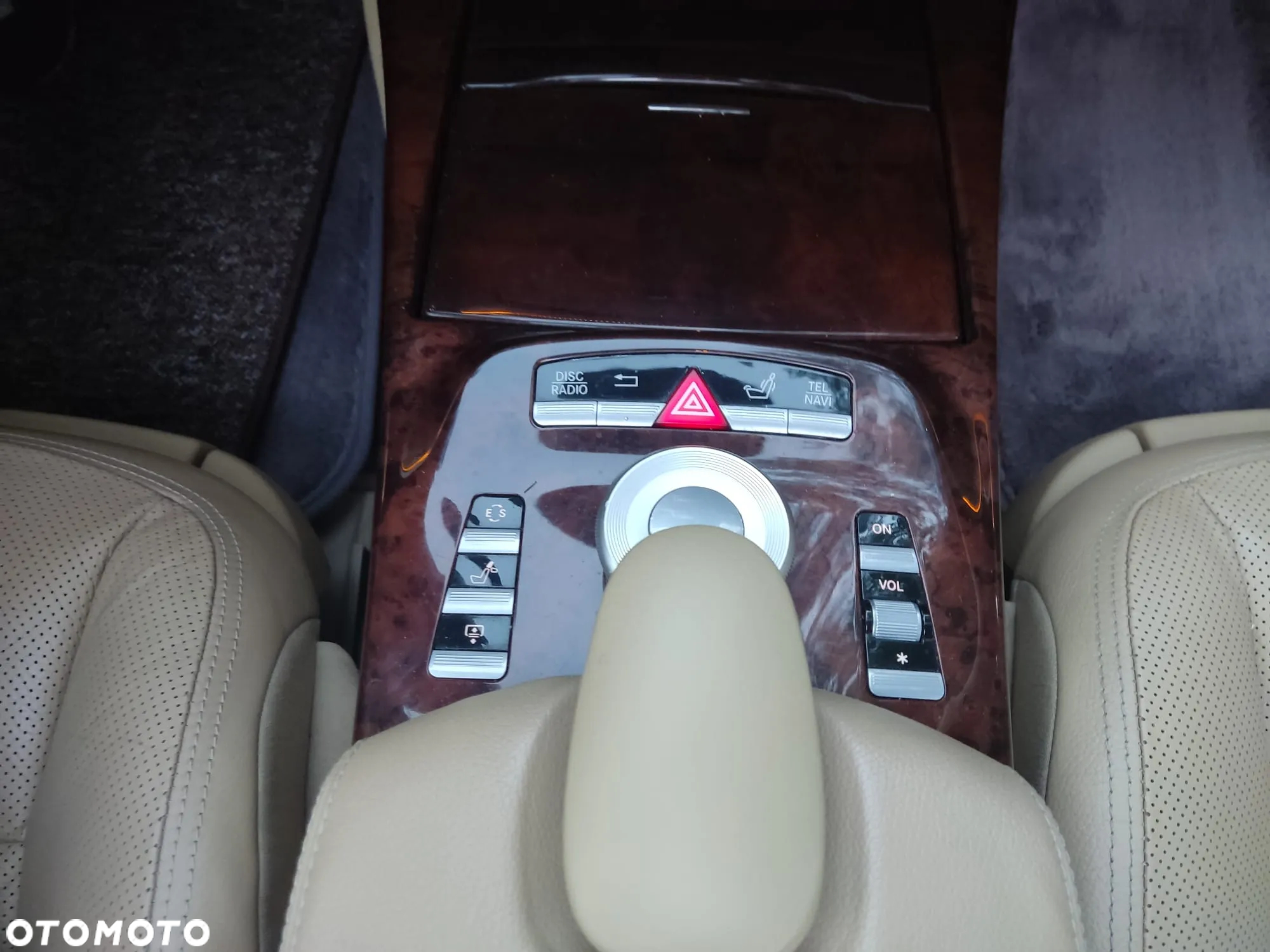 Mercedes-Benz Klasa S 500 L 4Matic 7G-TRONIC - 23