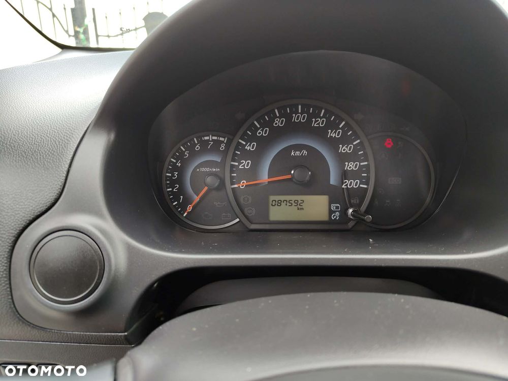 Mitsubishi Space Star 1.0 - 18