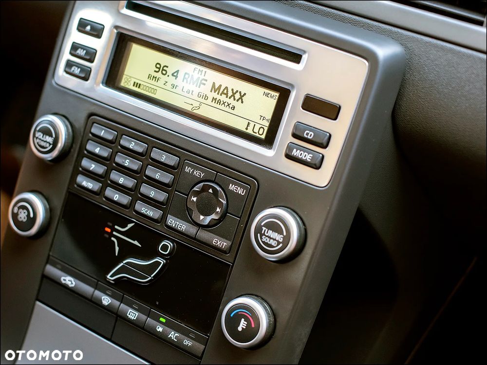 Volvo V70 - 24