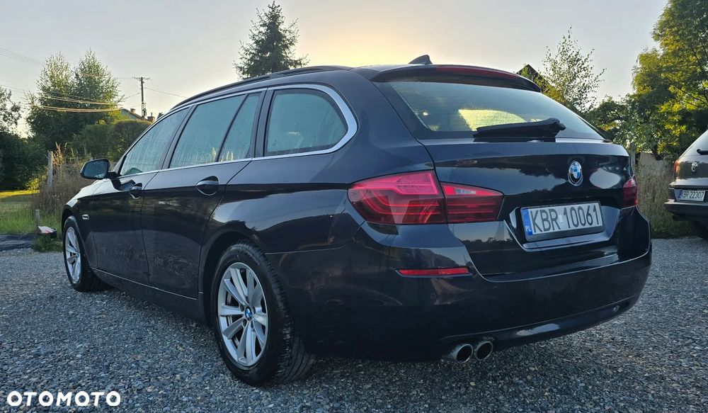 BMW Seria 5 518d - 10