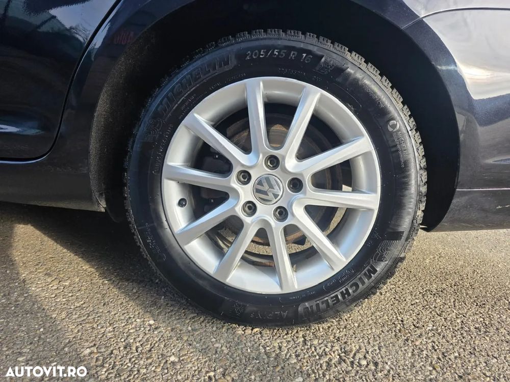 Volkswagen Golf 1.6 TDI BlueMotion Technology Trendline - 14