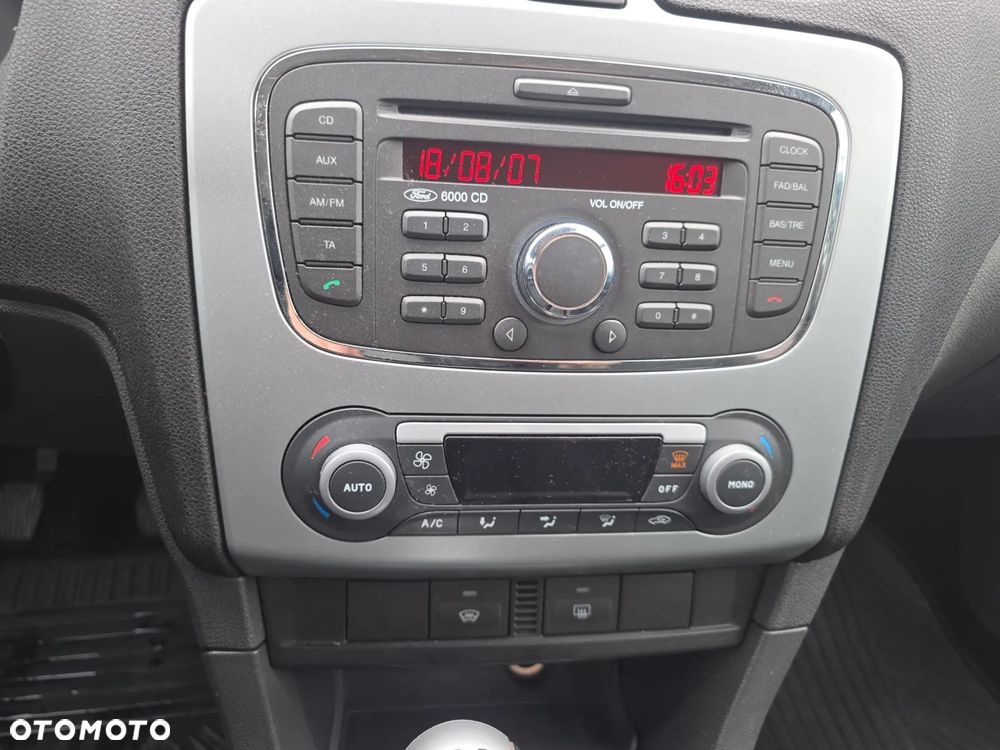 Ford Focus 1.6 Platinium X - 10
