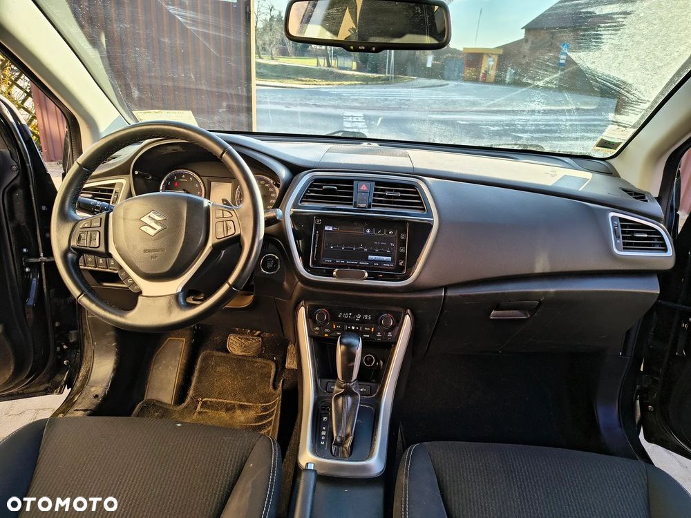 Suzuki SX4 S-Cross - 19