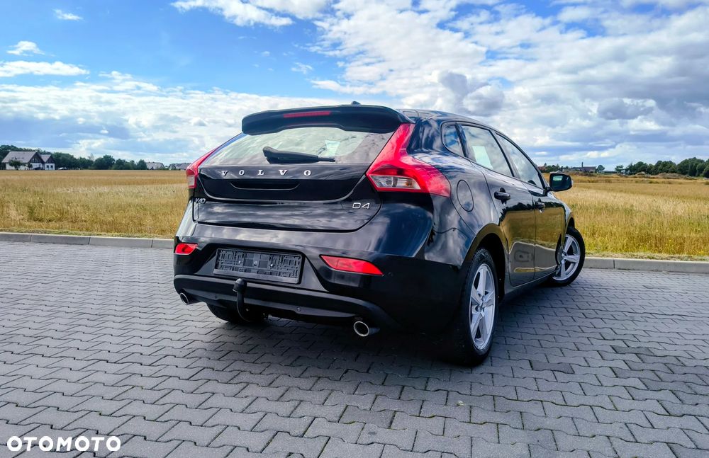 Volvo V40 D4 Geartronic Kinetic - 8