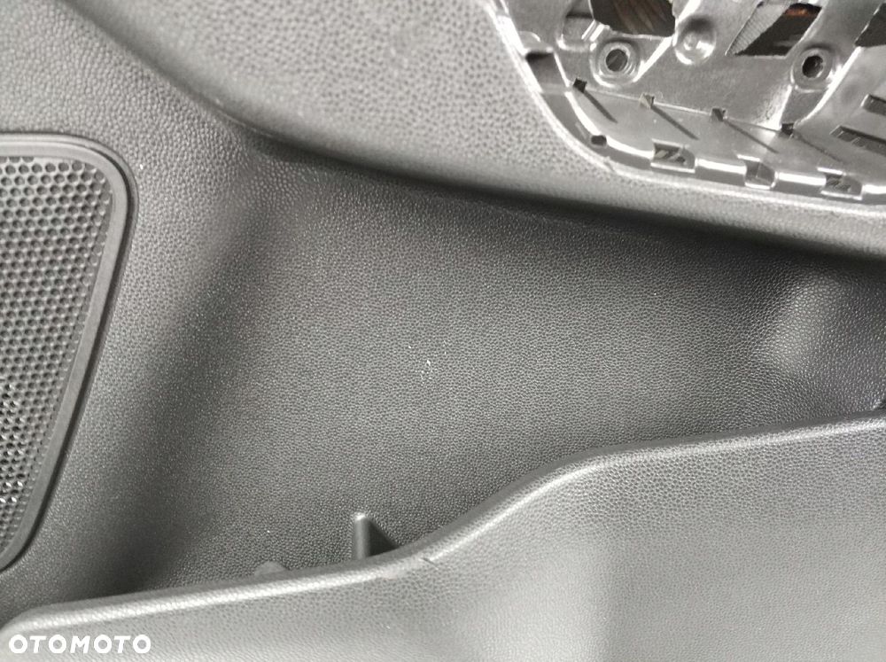 tapicerka boczek drzwi prawych prawy przód przedni FORD FIESTA MK7 LIFT 3D - 4