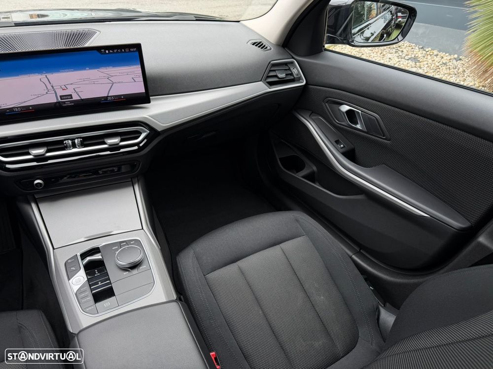 BMW 318 d Auto - 20