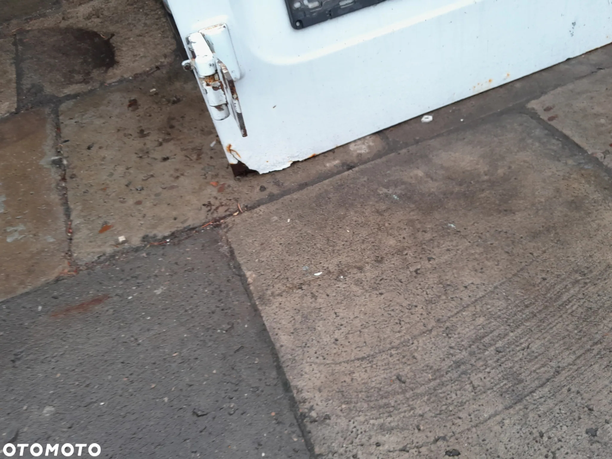mercedes sprinter 02r 901 drzwi tyl tylne tylnie lewe skrzydlo zamek klamka - 9