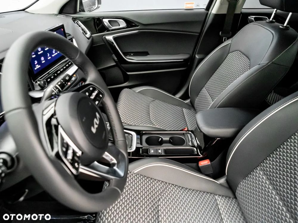 Kia XCeed 1.5 T-GDI L DCT - 22