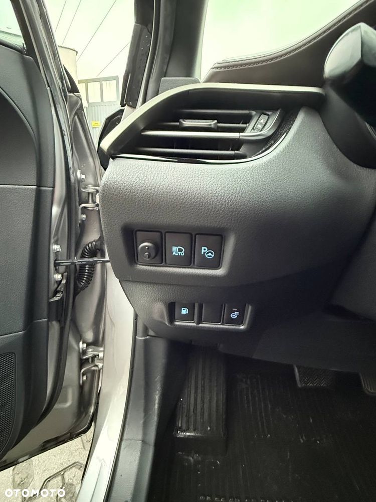 Toyota C-HR 1.8 Hybrid Prestige - 13