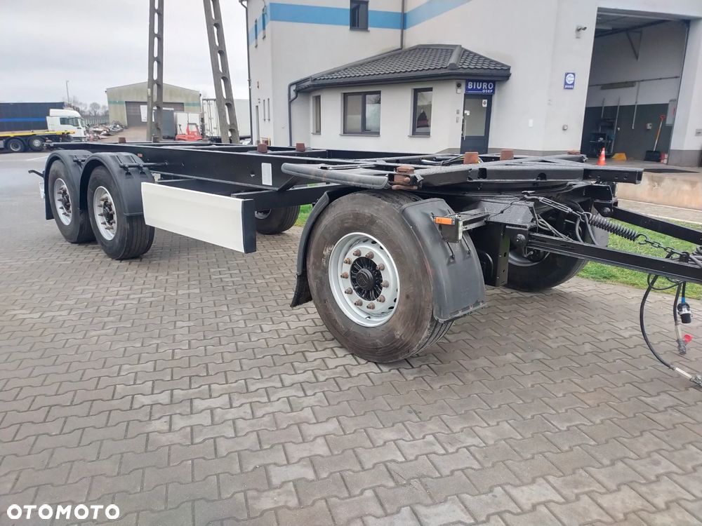 Krone Przyczep BDF 3 osie Gruba Solidna rama - 2