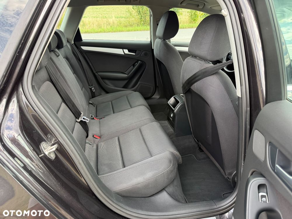 Audi A4 Avant 2.0 TDI e DPF Ambiente - 13