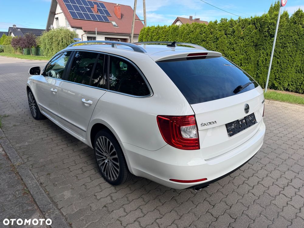 Skoda Superb 2.0 TDI DSG L&K - 3
