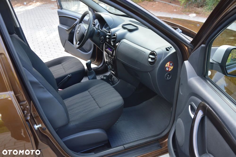Dacia Duster 1.6 16V 4x2 Essentiel - 11