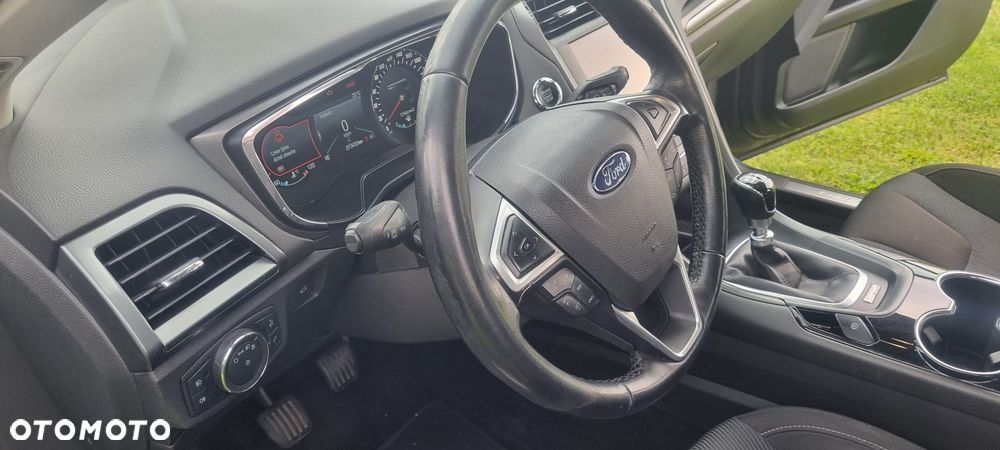 Ford Mondeo 2.0 TDCi Titanium - 24