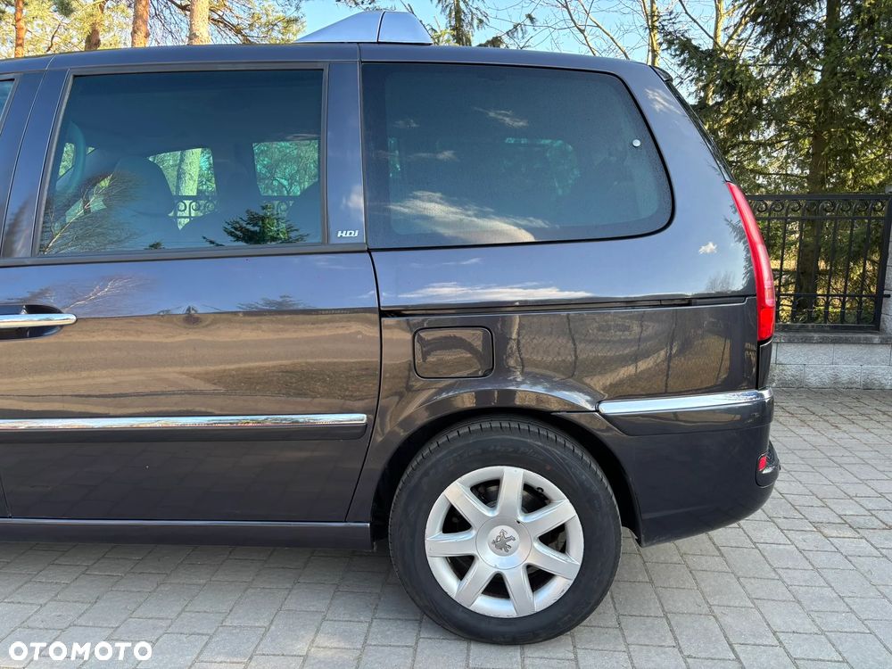 Peugeot 807 HDi 170 Bi-Turbo Automatik Platinum Pullmann - 10