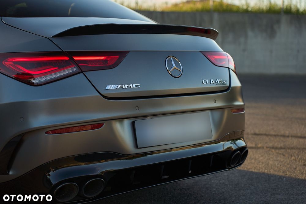 Mercedes-Benz CLA AMG 45 S 4-Matic 8G-DCT - 14