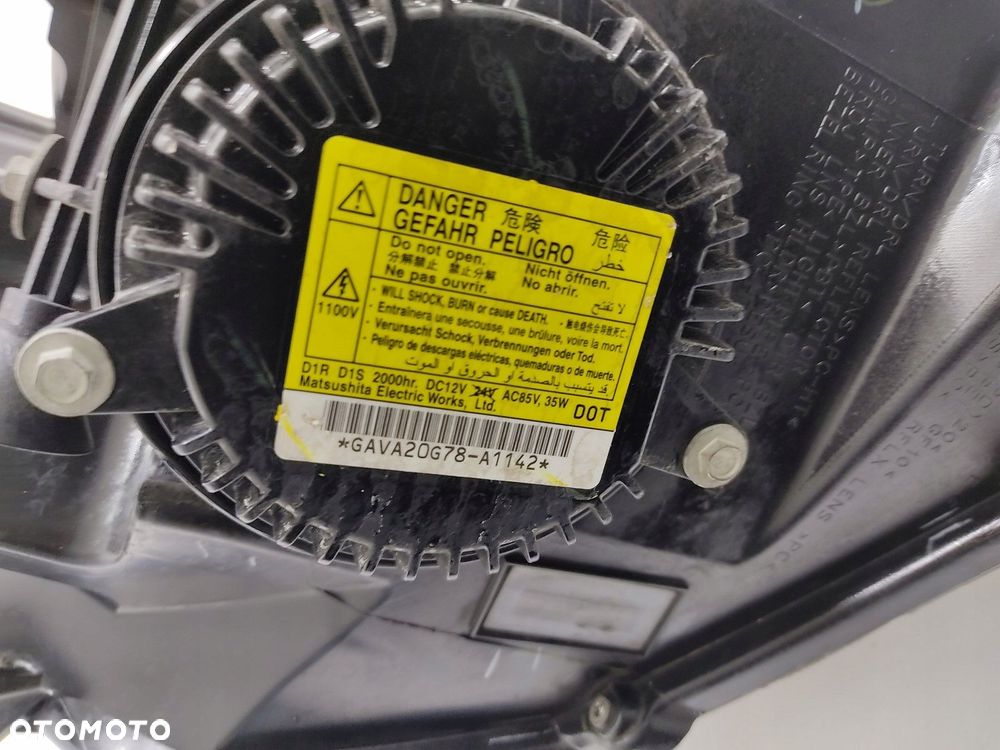 lampa prawa prawy przód przednia xenon cadillac cts ii 25805314 europa 07- - 10