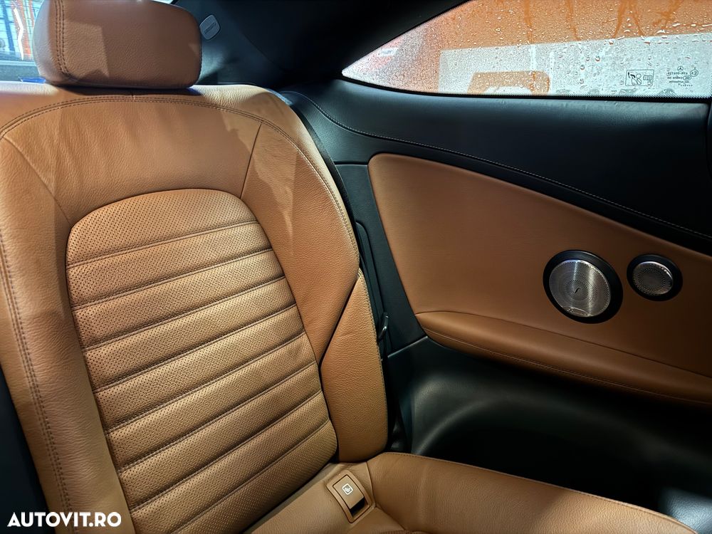 Mercedes-Benz C 300 Aut. - 11