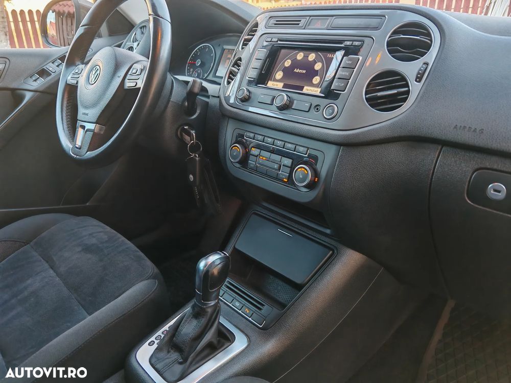 Volkswagen Tiguan 2.0 TDI DPF 4Motion DSG Sport & Style - 16