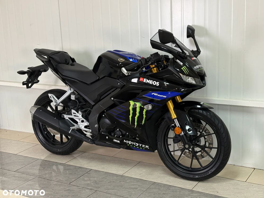 Yamaha YZF - 1