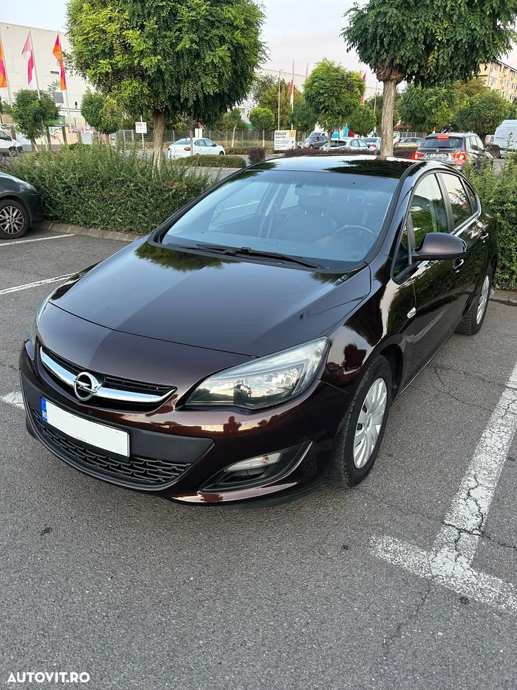Opel Astra - 1