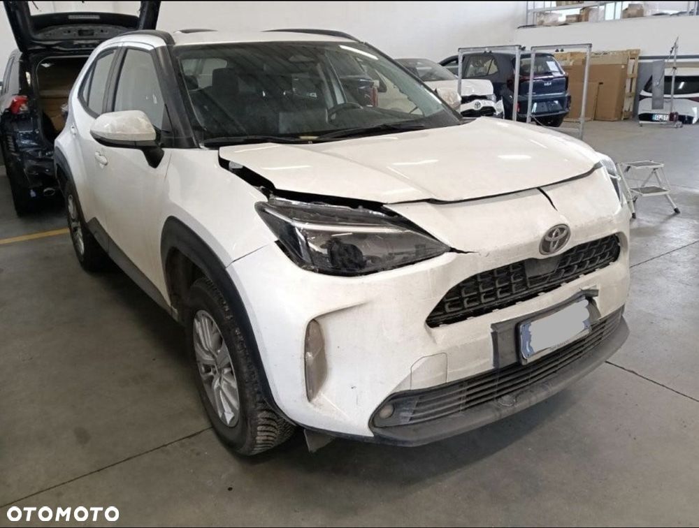 Toyota Yaris Cross - 2