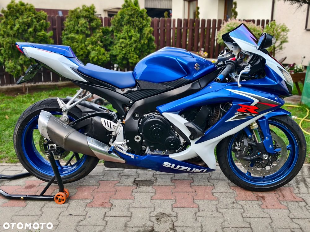 Suzuki GSX-R - 3