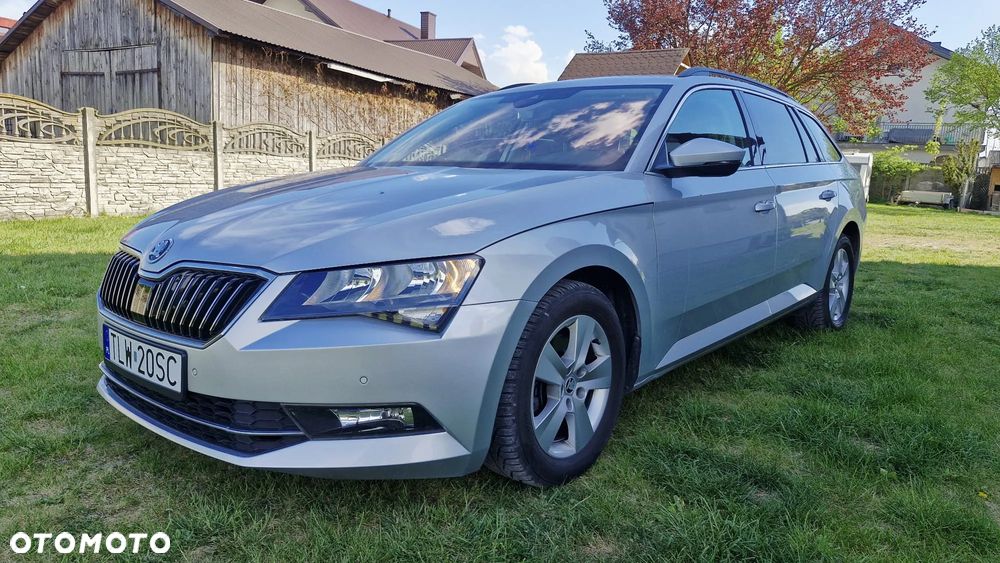 Skoda Superb 1.6 TDI DSG Ambition - 5