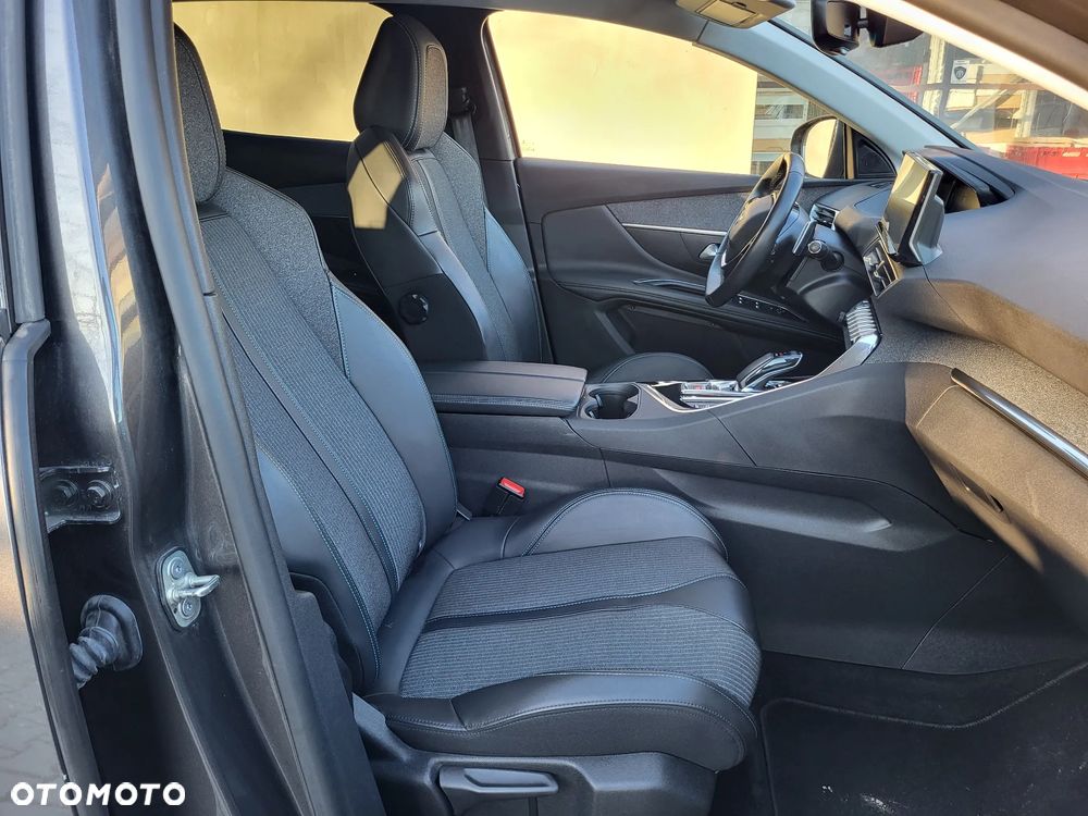 Peugeot 3008 1.6 PureTech Hybrid PHEV Active Pack S&S EAT8 - 11